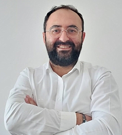 Gazeteci Selçuk Kaya Kimdir?