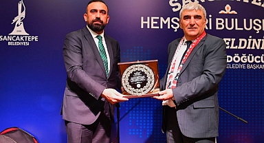 Samsunlu İş İnsanı İbrahim Deniz'e Plaket
