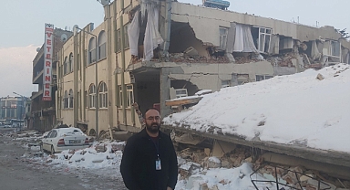 Gazeteci Selçuk Kaya Deprem Bölgesi Elbistan'daki İzlenimlerini Aktardı