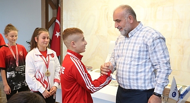 Canikli Mübeyyin Türkiye Şampiyonu