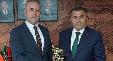 MHP'den İade-i Ziyaret