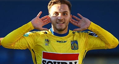 Samsunspor'a Makedon Forvet İddiası