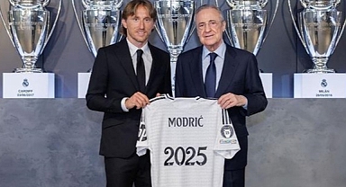 Modric'in Sözleşmesi Uzatıldı