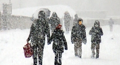 Samsun Valiliği Açıkladı.. Okullara Kar Tatili Var Mı?