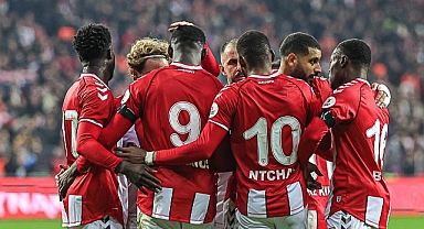 Samsunspor'un Rakipleri Zorlu Deplasmanlarda