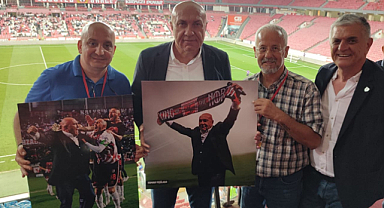 Samsunspor Başkanı Yüksel Yıldırım'a Büyük Sürpriz