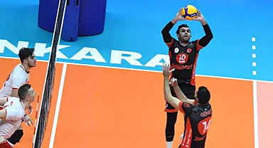 Efeler Ligi’nde Başkent Derbisi: Ziraat Bankkart, Spor Toto’ya Set Şansı Vermedi!